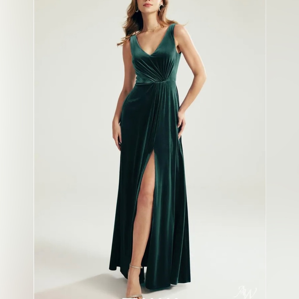 AW Bridal Marjorie Dress in Hunter Green